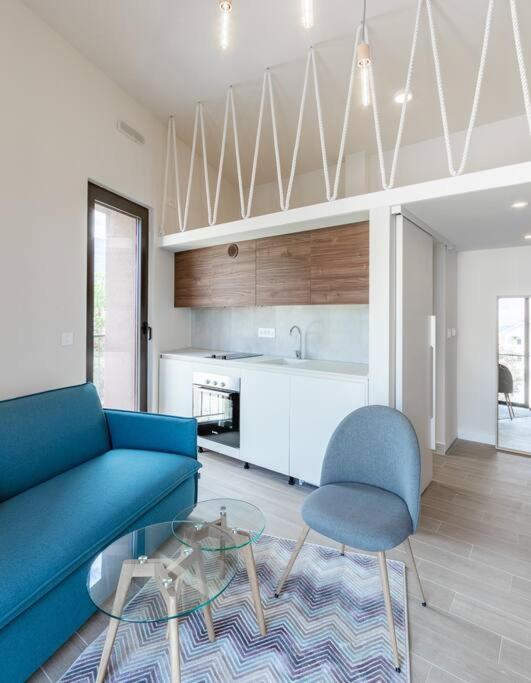 Mini Condos 13 D1 - Modern Studio With Mezzanine Tivat Buitenkant foto